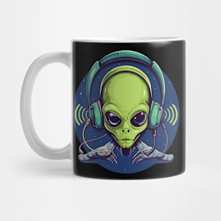 Alien Cranking Sound - For Music and Sci-Fi Fans Mug